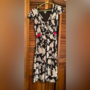 Cato Elegant Black and White Floral Dress